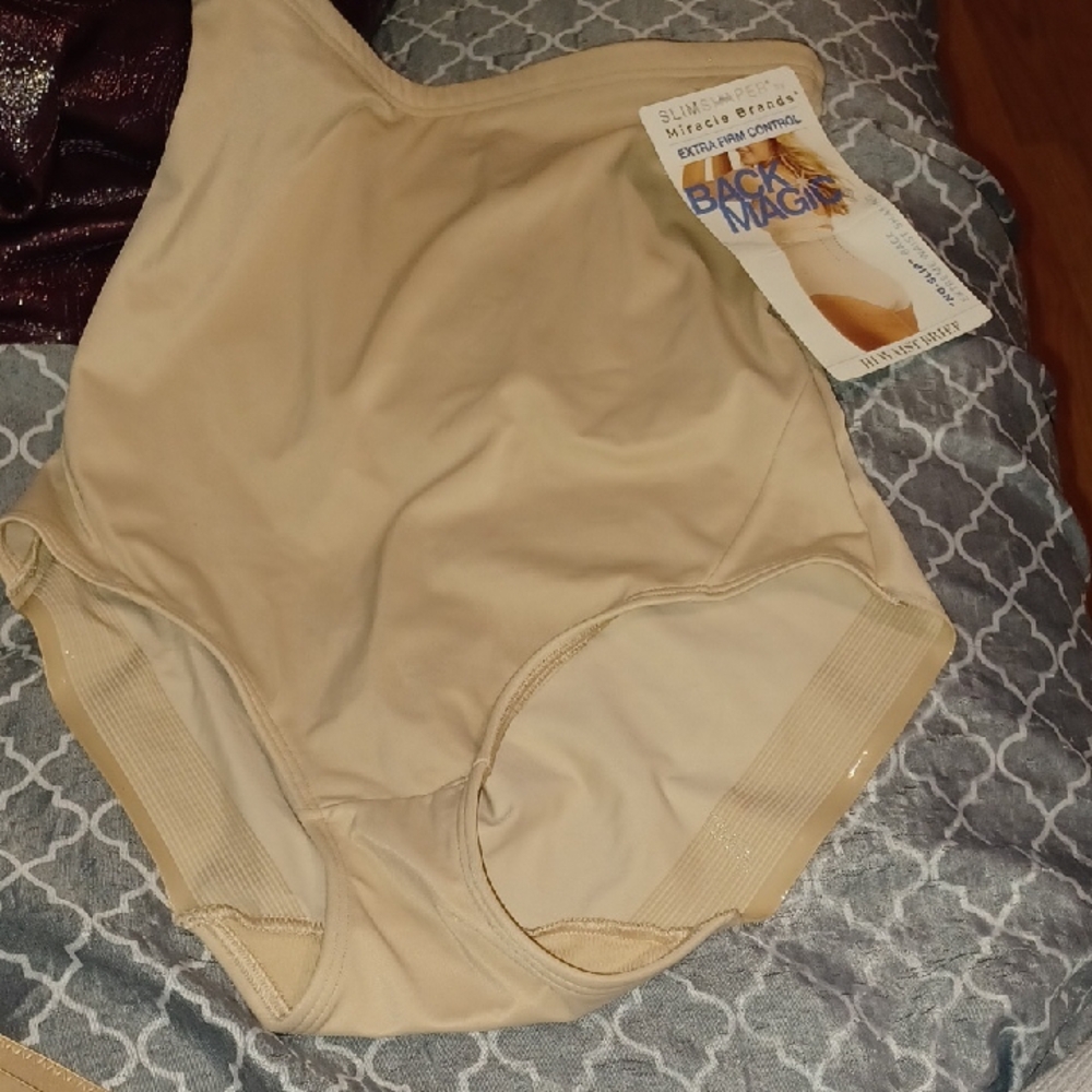 New Slim Shaper Extra Firm Control